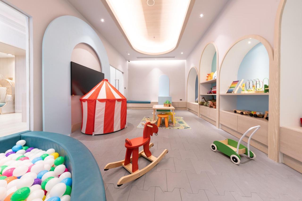Centre Point Hotel Terminal21 Korat Nakhonratcsaszima Kültér fotó The Children's Hospital of Philadelphia