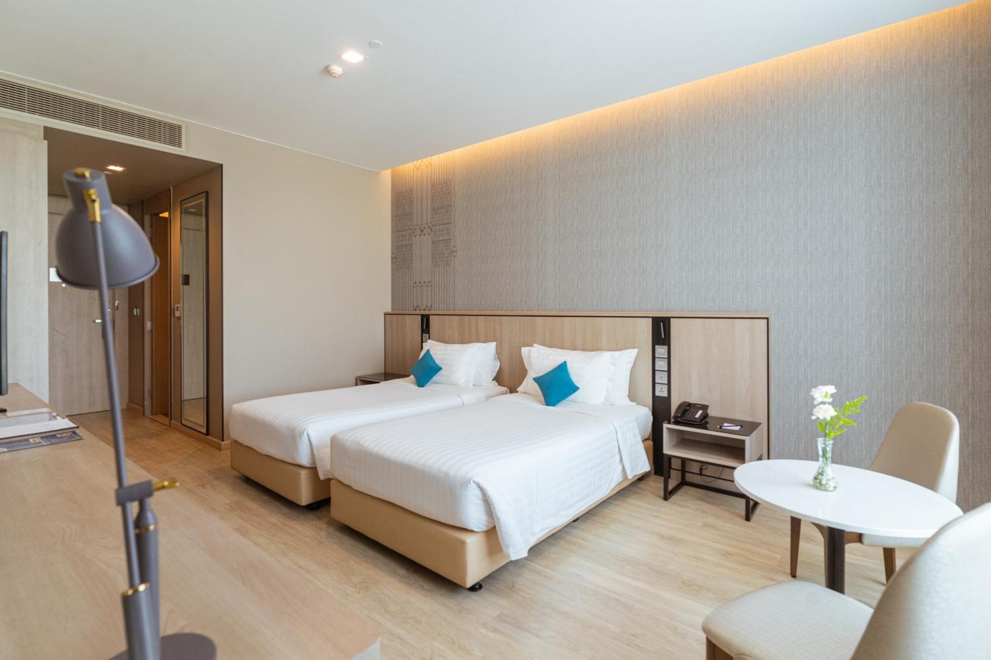 Centre Point Hotel Terminal21 Korat Nakhonratcsaszima Kültér fotó Deluxe Room